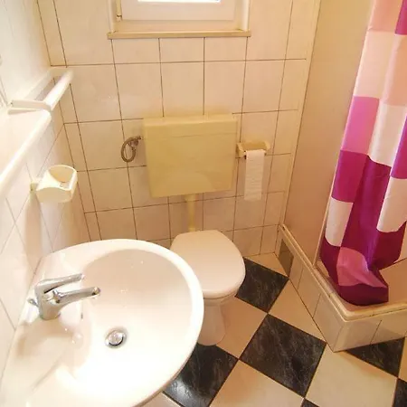 Apartamento By The Sea Mastrinka, Ciovo - 11711 *
