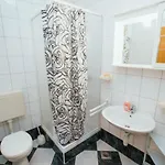 Apartments By The Sea Mastrinka, Ciovo - 11711 Trogir